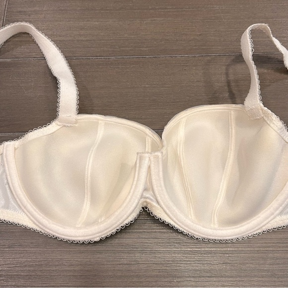 Fantasie Underwire Padded Bra - Picture 6 of 8